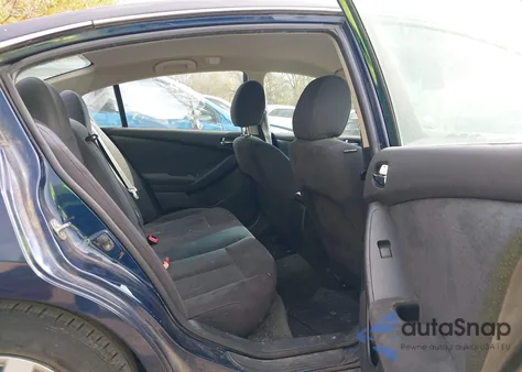 2011 Nissan Altima 2.5 S z USA, uszkodzony, nr VIN 1N4AL2AP7BC148561